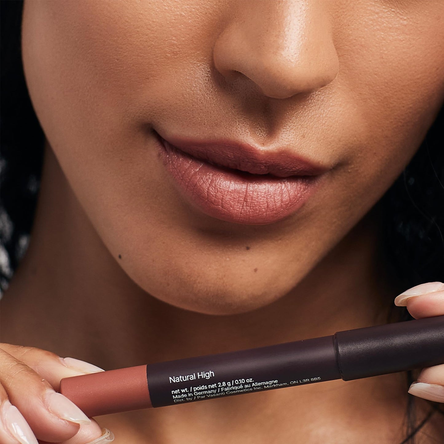 VASANTI Matte Crush Lipstick Pencil – Rosy Pout Medium Pink Brown – Soft, Velvety Matte Finish, Waterproof, Smooth Application – Natural, Vegan, Paraben-Free Lip Color