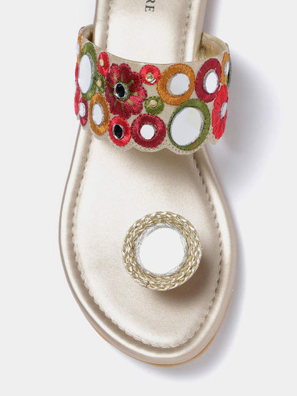 Marc Loire Women's One Toe Ethnic Slip-On Flat Chappals, Embellished & Traditional Footwear (Golden, UK Footwear Size System, Adult, Women, Numeric, Medium, 5)